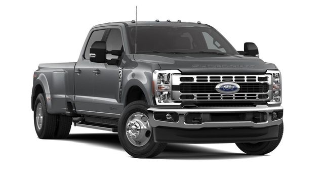 2026 Ford F-350 Super Duty XLT