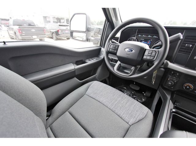 2026 Ford F-350 Super Duty XLT