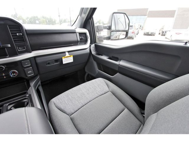 2026 Ford F-350 Super Duty XLT