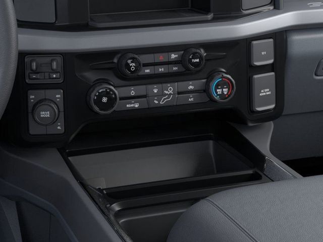 2026 Ford F-350 Super Duty XLT