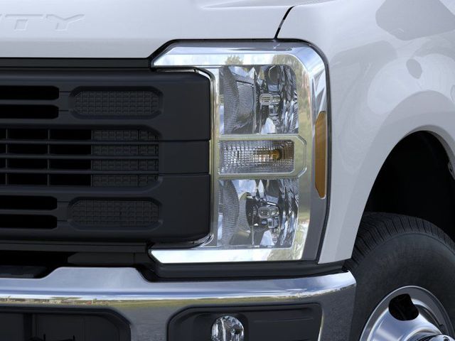 2026 Ford F-350 Super Duty XL
