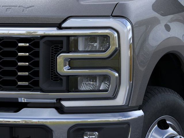 2026 Ford F-350 Super Duty Lariat