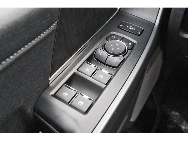 2026 Ford F-350 Super Duty Lariat