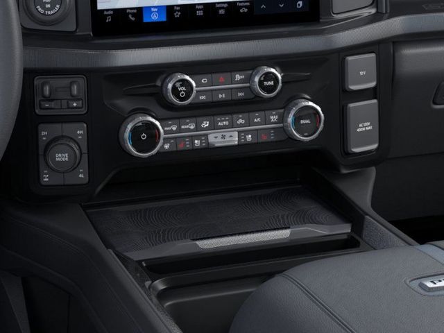 2026 Ford F-350 Super Duty Platinum