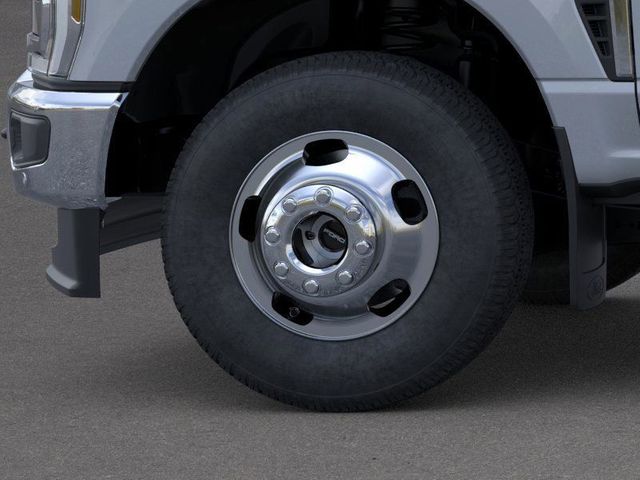 2026 Ford F-350 Super Duty Lariat