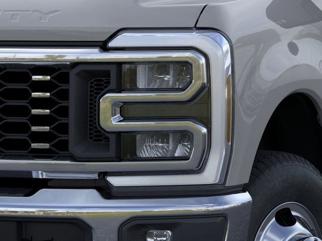 2026 Ford F-350 Super Duty Lariat