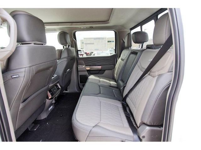 2026 Ford F-350 Super Duty Platinum