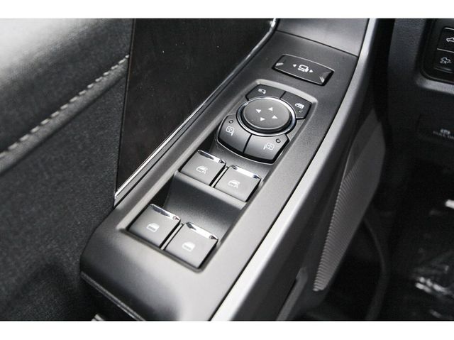 2026 Ford F-350 Super Duty Lariat