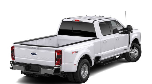 2026 Ford F-350 Super Duty Lariat