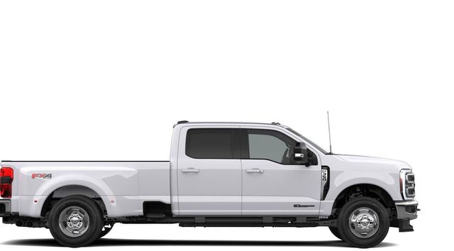 2026 Ford F-350 Super Duty Lariat