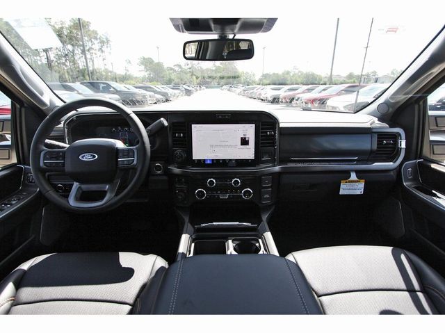 2026 Ford F-350 Super Duty Lariat