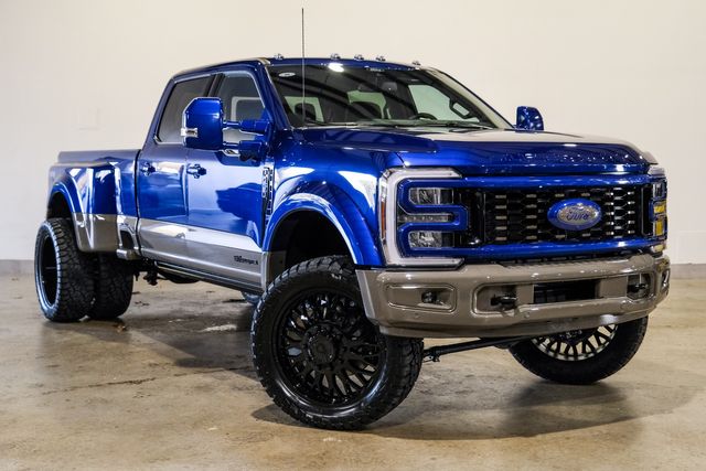 2026 Ford F-450 Super Duty King Ranch LIFTED, ROOF,24" WHEELS,COLOR MATCH | Carrollton, TX | Texas Vehicle Exchange
