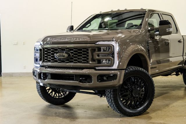 2026 Ford F-450 Super Duty Lariat LIFTED, 24"WHEELS, PAINT MATCH, MARSH GREY | Carrollton, TX | Texas Vehicle Exchange