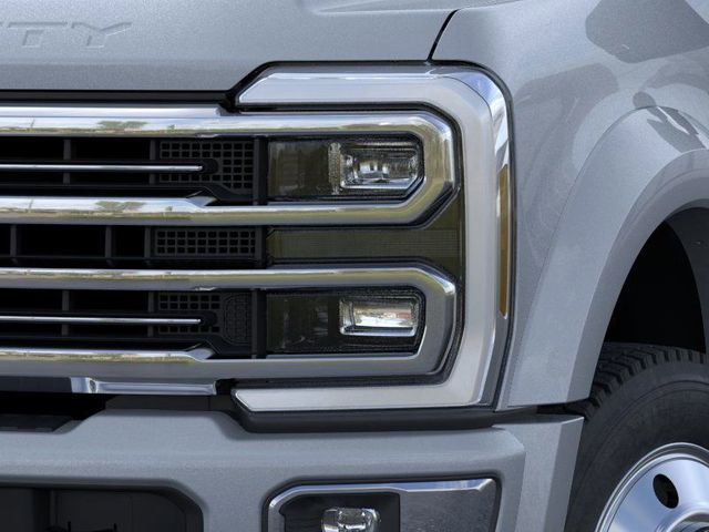 2026 Ford F-450 Super Duty Platinum