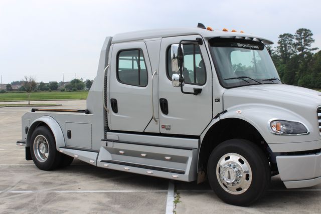 2026 Freightliner M2 106 PLUS SportChassis LH5 Luxury Hauler Truck w/ 30k Gen-Y | CONROE, TX | SportChassis/ Featherlite Trailers of Texas 2026 Freightliner M2 106 PLUS SportChassis LH5 Luxury Hauler Truck w/ 30k Gen-Y | CONROE, TX | SportChassis/ Featherlite Trailers of Texas
