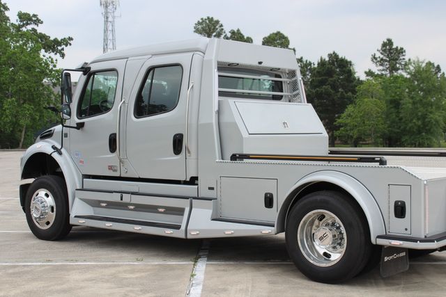 2026 Freightliner M2 106 PLUS SportChassis LH5 Luxury Hauler Truck w/ 30k Gen-Y | CONROE, TX | SportChassis/ Featherlite Trailers of Texas 2026 Freightliner M2 106 PLUS SportChassis LH5 Luxury Hauler Truck w/ 30k Gen-Y | CONROE, TX | SportChassis/ Featherlite Trailers of Texas