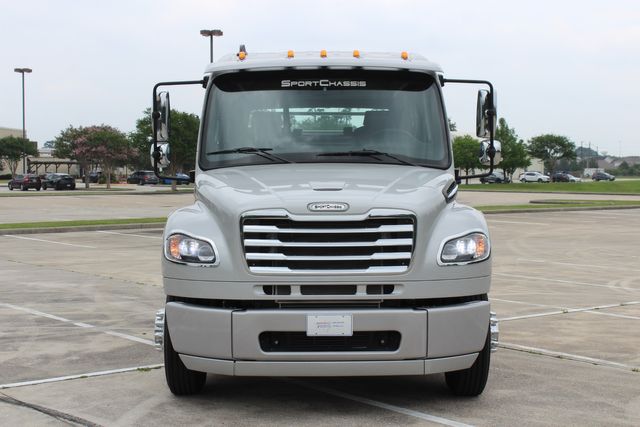 2026 Freightliner M2 106 PLUS SportChassis LH5 Luxury Hauler Truck w/ 30k Gen-Y | CONROE, TX | SportChassis/ Featherlite Trailers of Texas
