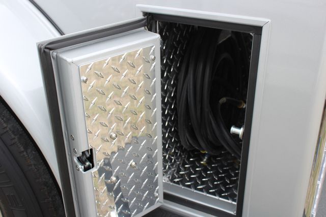 2026 Freightliner M2 106 PLUS SportChassis LH5 Luxury Hauler Truck w/ 30k Gen-Y | CONROE, TX | SportChassis/ Featherlite Trailers of Texas 2026 Freightliner M2 106 PLUS SportChassis LH5 Luxury Hauler Truck w/ 30k Gen-Y | CONROE, TX | SportChassis/ Featherlite Trailers of Texas