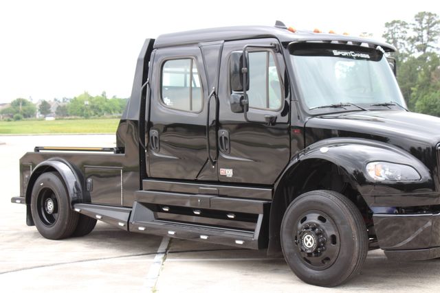 2026 Freightliner M2 106 PLUS SportChassis LH5 Luxury Hauler BLACKOUT 30k Gen-Y | CONROE, TX | SportChassis/ Featherlite Trailers of Texas 2026 Freightliner M2 106 PLUS SportChassis LH5 Luxury Hauler BLACKOUT 30k Gen-Y | CONROE, TX | SportChassis/ Featherlite Trailers of Texas
