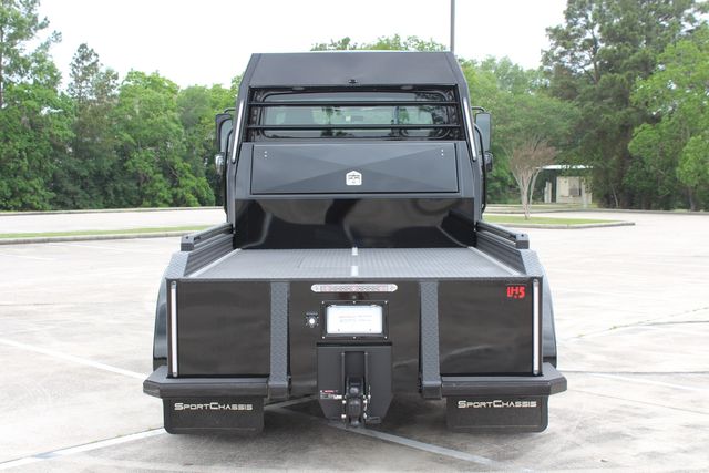 2026 Freightliner M2 106 PLUS SportChassis LH5 Luxury Hauler BLACKOUT 30k Gen-Y | CONROE, TX | SportChassis/ Featherlite Trailers of Texas 2026 Freightliner M2 106 PLUS SportChassis LH5 Luxury Hauler BLACKOUT 30k Gen-Y | CONROE, TX | SportChassis/ Featherlite Trailers of Texas