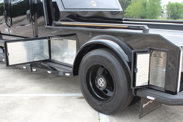 2026 Freightliner M2 106 PLUS SportChassis LH5 Luxury Hauler BLACKOUT 30k Gen-Y | CONROE, TX | SportChassis/ Featherlite Trailers of Texas