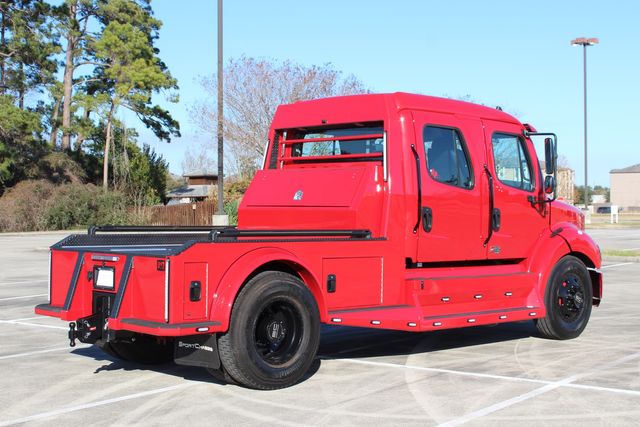 2026 Freightliner M2+112 SportChassis LH7 DD13 520hp Blackout Package | CONROE, TX | SportChassis/ Featherlite Trailers of Texas