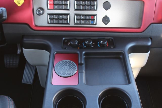 2026 Freightliner M2+112 SportChassis LH7 DD13 520hp Blackout Package | CONROE, TX | SportChassis/ Featherlite Trailers of Texas