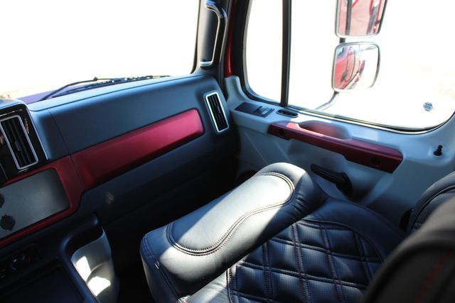 2026 Freightliner M2+112 SportChassis LH7 DD13 520hp Blackout Package | CONROE, TX | SportChassis/ Featherlite Trailers of Texas 2026 Freightliner M2+112 SportChassis LH7 DD13 520hp Blackout Package | CONROE, TX | SportChassis/ Featherlite Trailers of Texas