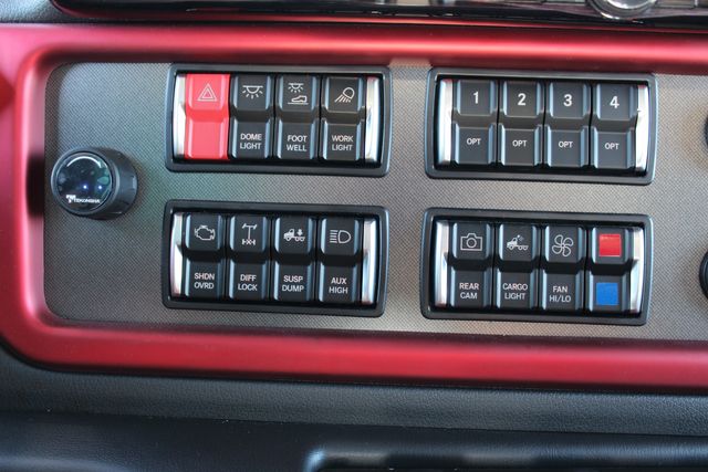 2026 Freightliner M2+112 SportChassis LH7 DD13 520hp Blackout Package | CONROE, TX | SportChassis/ Featherlite Trailers of Texas