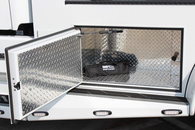 2026 Freightliner M2-112 PLUS SportChassis LH7 Luxury Hauler w OffShore Package | CONROE, TX | SportChassis/ Featherlite Trailers of Texas