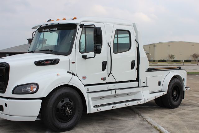 2026 Freightliner M2-112 PLUS SportChassis LH7 Luxury Hauler w OffShore Package | CONROE, TX | SportChassis/ Featherlite Trailers of Texas 2026 Freightliner M2-112 PLUS SportChassis LH7 Luxury Hauler w OffShore Package | CONROE, TX | SportChassis/ Featherlite Trailers of Texas