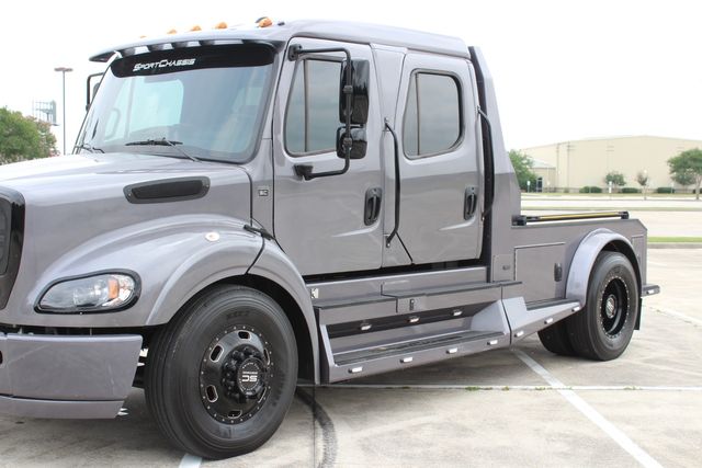 2024 Freightliner M2 112 PLUS SportChassis LH7 Luxury Hauler Truck | CONROE, TX | SportChassis/ Featherlite Trailers of Texas 2024 Freightliner M2 112 PLUS SportChassis LH7 Luxury Hauler Truck | CONROE, TX | SportChassis/ Featherlite Trailers of Texas