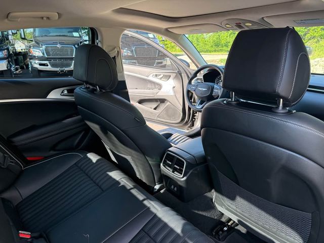 2026 Genesis G70 2.5T Prestige