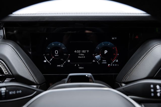 2026 GMC Yukon AT4 PREMIUM 4X4,LIFTED,ROOF,360CAM,DURAMAX DIESEL | Carrollton, TX | Texas Vehicle Exchange