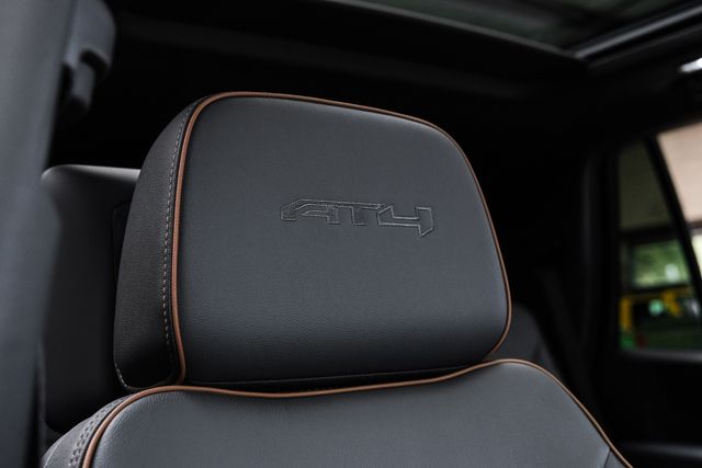 2026 GMC Yukon AT4 PREMIUM 4X4,LIFTED,ROOF,360CAM,DURAMAX DIESEL | Carrollton, TX | Texas Vehicle Exchange