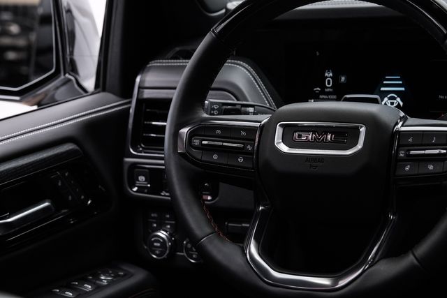 2026 GMC Yukon AT4 Ultimate 4X4,LIFTED,ROOF,360CAM,DURAMAX DIESEL | Carrollton, TX | Texas Vehicle Exchange 2026 GMC Yukon AT4 Ultimate 4X4,LIFTED,ROOF,360CAM,DURAMAX DIESEL | Carrollton, TX | Texas Vehicle Exchange