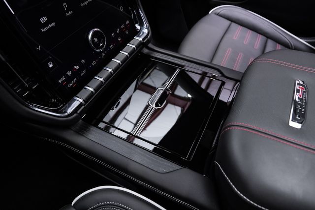 2026 GMC Yukon AT4 Ultimate 4X4,LIFTED,ROOF,360CAM,DURAMAX DIESEL | Carrollton, TX | Texas Vehicle Exchange 2026 GMC Yukon AT4 Ultimate 4X4,LIFTED,ROOF,360CAM,DURAMAX DIESEL | Carrollton, TX | Texas Vehicle Exchange