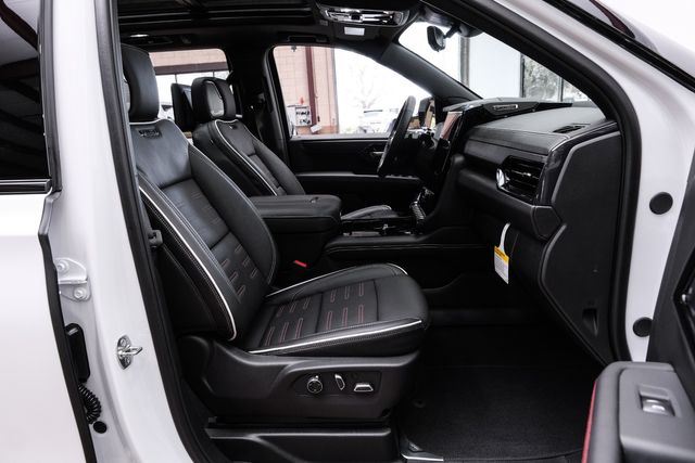 2026 GMC Yukon AT4 Ultimate 4X4,LIFTED,ROOF,360CAM,DURAMAX DIESEL | Carrollton, TX | Texas Vehicle Exchange