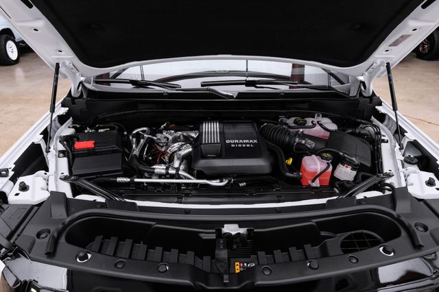 2026 GMC Yukon AT4 Ultimate 4X4,LIFTED,ROOF,360CAM,DURAMAX DIESEL | Carrollton, TX | Texas Vehicle Exchange