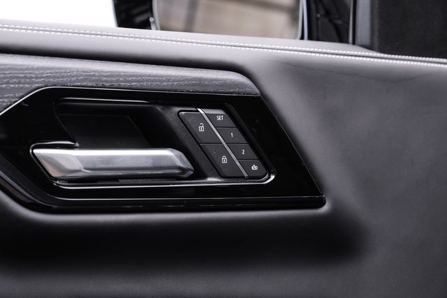 2026 GMC Yukon AT4 Ultimate 4X4,LIFTED,ROOF,360CAM,DURAMAX DIESEL | Carrollton, TX | Texas Vehicle Exchange