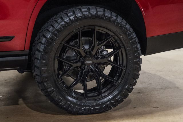 2026 GMC Yukon Denali RESERVE PACK ,4WD,LIFTED, 22" VOSSEN,TUXEDO | Carrollton, TX | Texas Vehicle Exchange