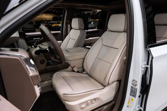 2026 GMC Yukon XL Denali RESERVE,4WD,LIFTED, 24 VOSSEN,NITTO,DURAMAX | Carrollton, TX | Texas Vehicle Exchange 2026 GMC Yukon XL Denali RESERVE,4WD,LIFTED, 24 VOSSEN,NITTO,DURAMAX | Carrollton, TX | Texas Vehicle Exchange