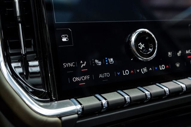 2026 GMC Yukon XL Denali Ultimate 6.2, 4WD, LIFTED ,22'S VOSSEN | Carrollton, TX | Texas Vehicle Exchange 2026 GMC Yukon XL Denali Ultimate 6.2, 4WD, LIFTED ,22'S VOSSEN | Carrollton, TX | Texas Vehicle Exchange
