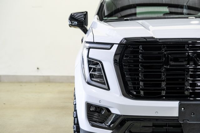 2026 GMC Yukon XL Denali Ultimate 6.2, 4WD, LIFTED ,22'S VOSSEN | Carrollton, TX | Texas Vehicle Exchange