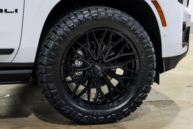 2026 GMC Yukon XL Denali Ultimate 6.2, 4WD, LIFTED ,22'S VOSSEN | Carrollton, TX | Texas Vehicle Exchange
