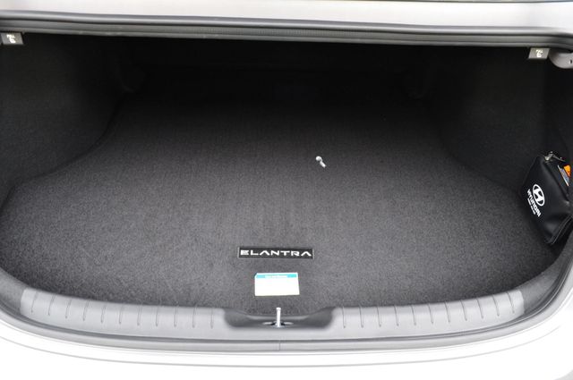 2026 Hyundai ELANTRA SEL Sport | Louisville, MS | CARite Louisville MS 2026 Hyundai ELANTRA SEL Sport | Louisville, MS | CARite Louisville MS