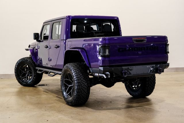 2026 Jeep Gladiator Sport 4X4, LIFTED,BUMPERS,LEDS,20" FUEL,H. LEATHER | Carrollton, TX | Texas Vehicle Exchange