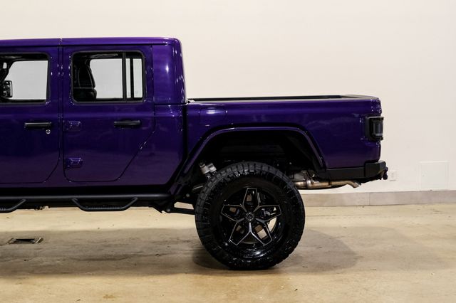 2026 Jeep Gladiator Sport 4X4, LIFTED,BUMPERS,LEDS,20" FUEL,H. LEATHER | Carrollton, TX | Texas Vehicle Exchange