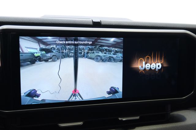 2026 Jeep Gladiator Sport 4X4, LIFTED,BUMPERS,LEDS,20" FUEL,H. LEATHER | Carrollton, TX | Texas Vehicle Exchange