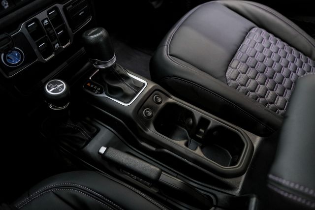 2026 Jeep Gladiator Sport 4X4, LIFTED,BUMPERS,LEDS,20" FUEL,H. LEATHER | Carrollton, TX | Texas Vehicle Exchange 2026 Jeep Gladiator Sport 4X4, LIFTED,BUMPERS,LEDS,20" FUEL,H. LEATHER | Carrollton, TX | Texas Vehicle Exchange